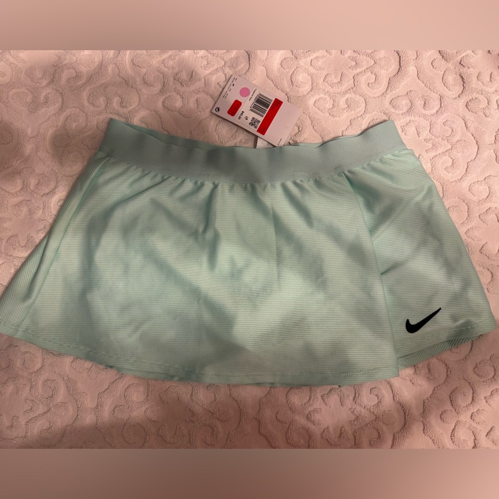 Girls NWT Nike Dri Fit Skort L Skirt Tennis Golf Pickle Ball